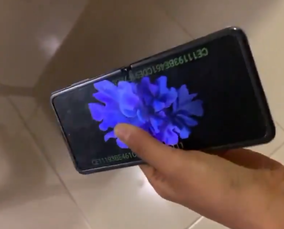 Samsung Galaxy Z Flip: Το πρώτο hands-on από διαρροή! (ΒΙΝΤΕΟ)